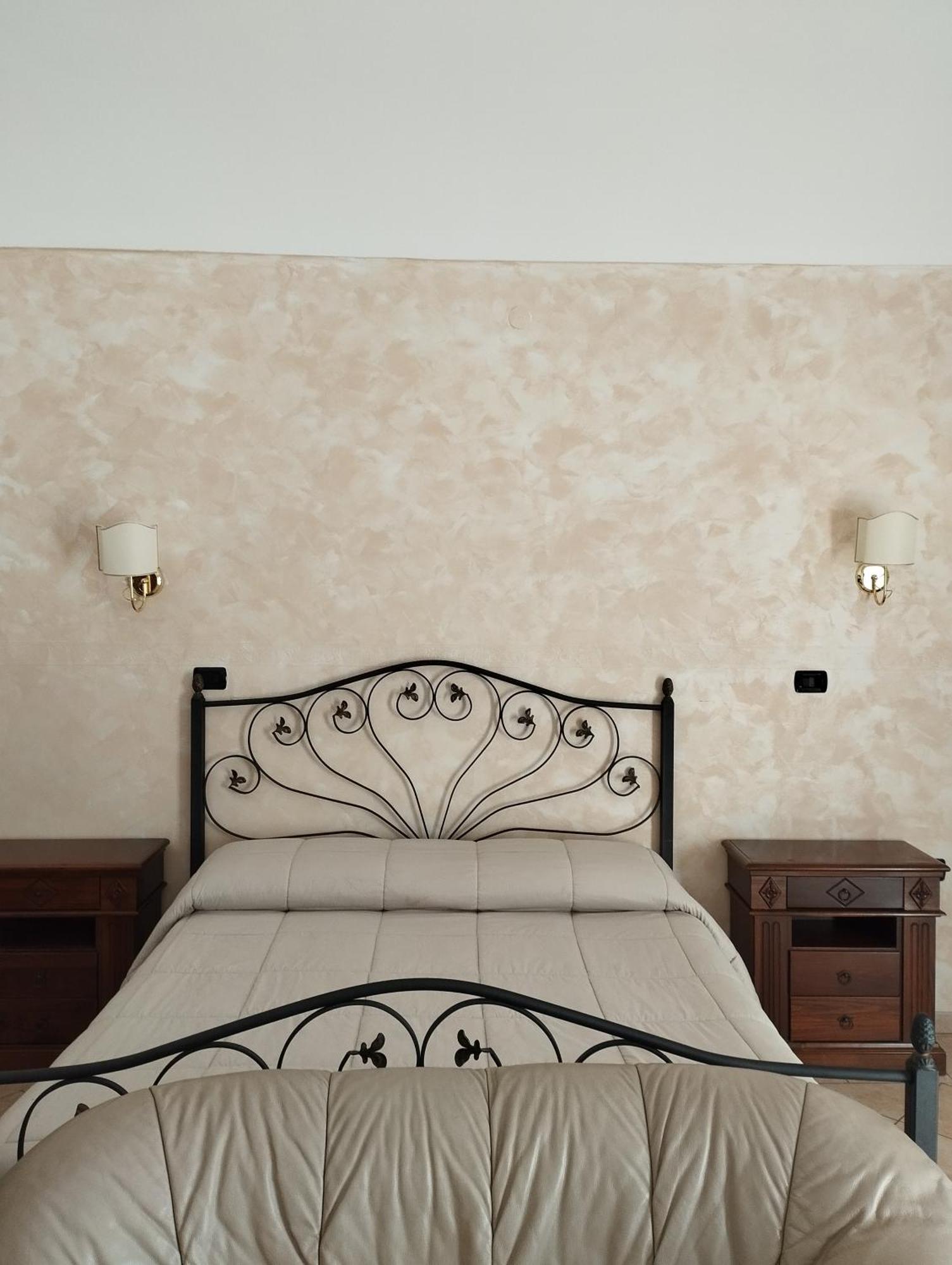 Tenuta Santa Lucia Hotel San Giovanni Rotondo Bagian luar foto