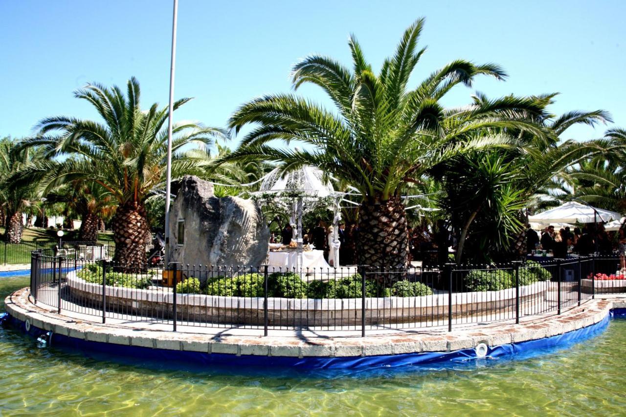 Tenuta Santa Lucia Hotel San Giovanni Rotondo Bagian luar foto