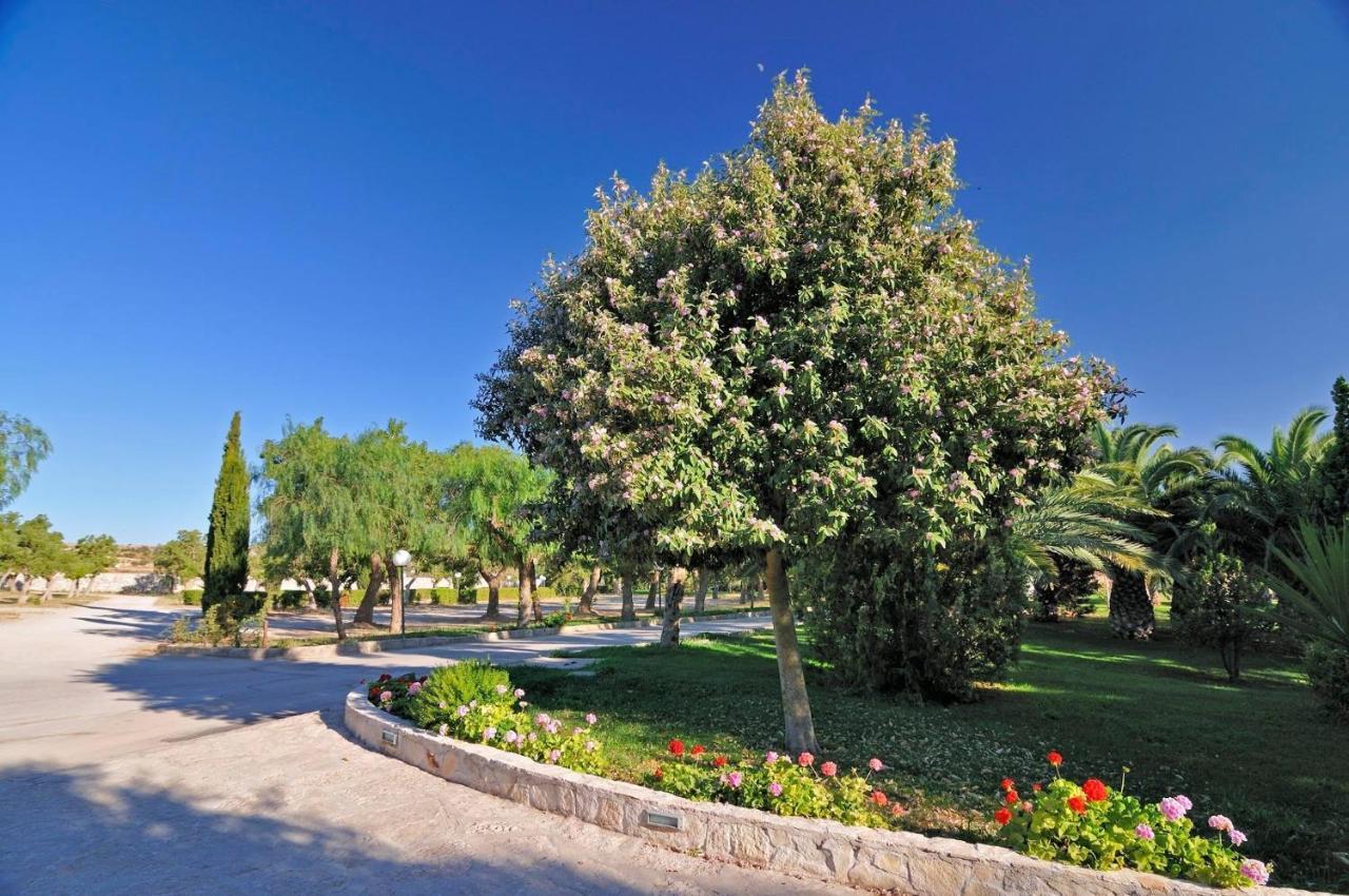 Tenuta Santa Lucia Hotel San Giovanni Rotondo Bagian luar foto