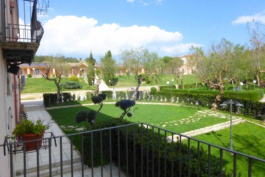 Tenuta Santa Lucia Hotel San Giovanni Rotondo Bagian luar foto